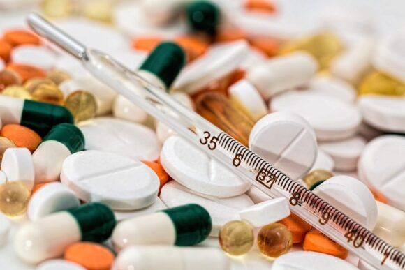 На Кубани начали выдавать лекарства для амбулаторного лечения больных коронавирусом
