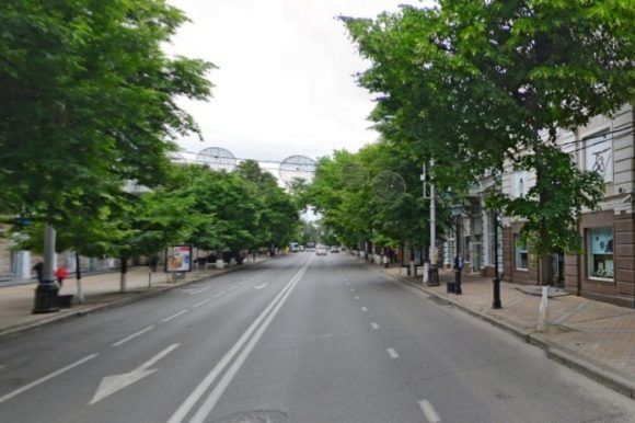 Улица Красная в Краснодаре снова стала пешеходной