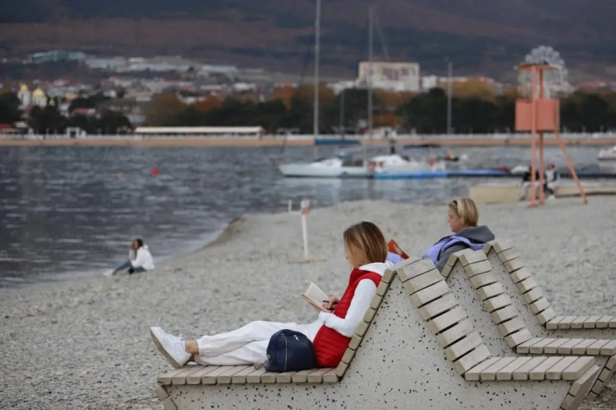 Больше 70 зимних пляжей открылись в Краснодарском крае