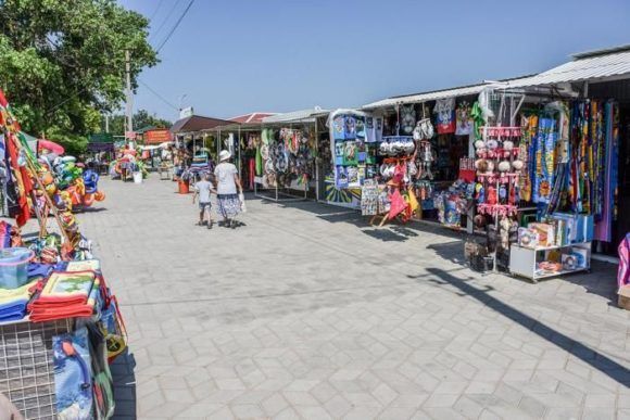 На Кубани возобновят работу непродовольственные рынки на открытом воздухе и небольшие ТЦ