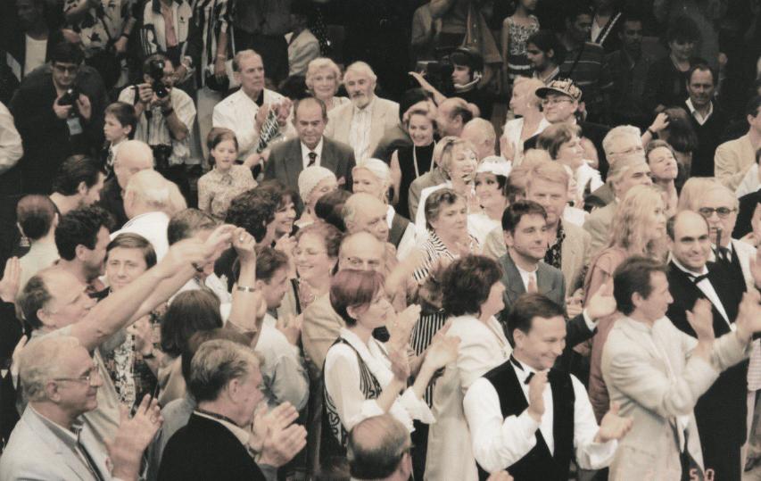 1991 год. В Сочи прошел первый всероссийский кинофестиваль «Кинотавр» 1991 год. В Сочи прошел первый всероссийский кинофестиваль «Кинотавр»