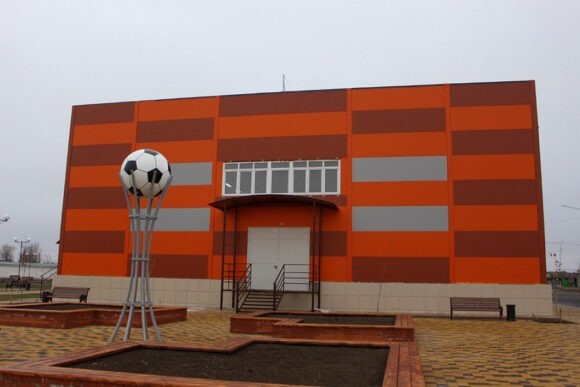 В Белоглинском районе достроили новый спорткомплекс