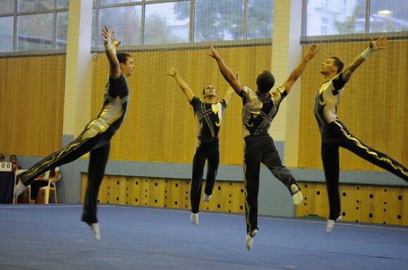 Кубанские акробаты успешно выступили на Всероссийских соревнованиях