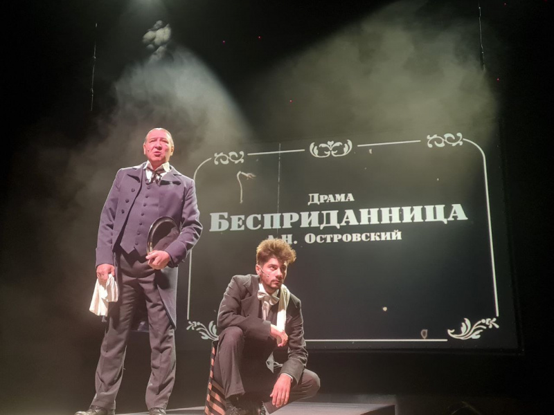 104 театральный сезон откроют сегодня в Краснодарском театре драмы 104 театральный сезон откроют сегодня в Краснодарском театре драмы
