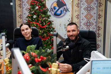 Новогодние детские желания исполнят гости КАЗАК FM