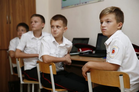 Кубань – лидер по количеству школ с казачьими и кадетскими классами в России