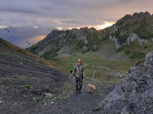 В горах Сочи идут поиски туристической группы