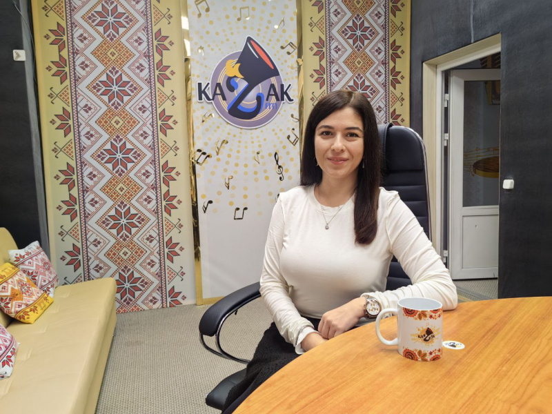 Как научиться принимать комплименты и похвалу? Как научиться принимать комплименты и похвалу?