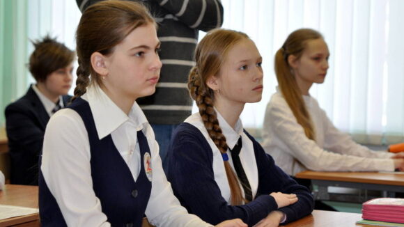 Одаренные школьники Кубани могут получить грантовую поддержку от государства