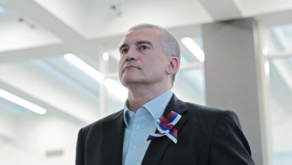 Сергей Аксенов единогласно избран главой Республики Крым