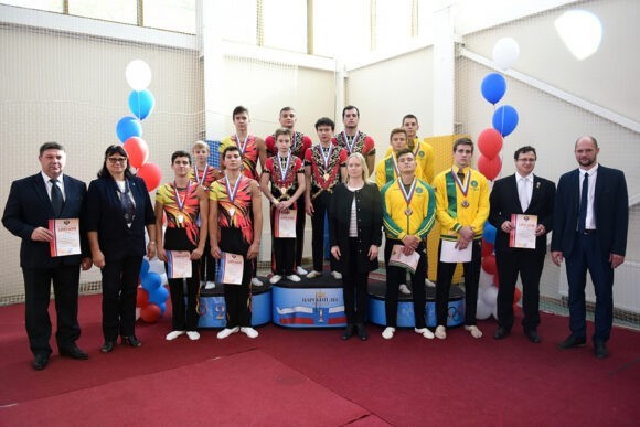 Кубанцы выиграли награды национального чемпионата по спортивной акробатике