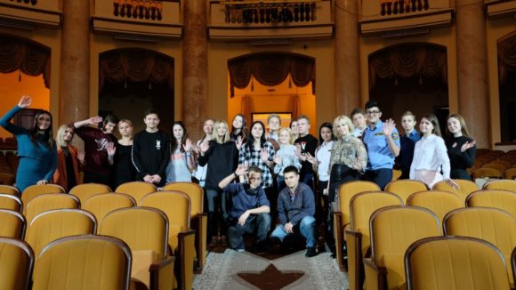 На Кубани проходят молодежные проекты «Театр для всех» и «Сказка для друга»