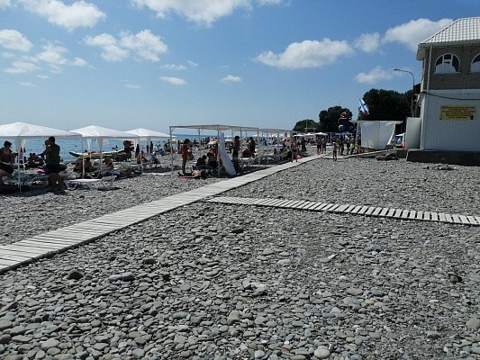 Пляжи Лазаревского района Сочи проверили на доступность для маломобильных граждан